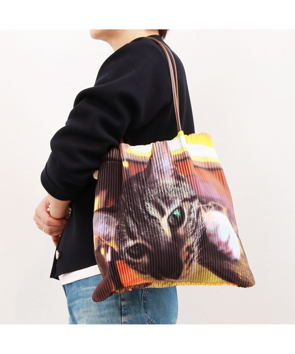 【アンビリオン/UNBILLION】のカシュカシュ cachecache / インクジェットプリーツトート インテリア・キッズ・メンズ・レディースファッション・服の通販 founy(ファニー) ファッション Fashion レディースファッション Fashion for Women バッグ Bags カラフル Colorful Design ハンド Hand, Handmade プリーツ Pleats, Pleated ミックス Mix, Mixed Style モチーフ Motif, Design Theme 再入荷 Restock / Back in Stock おすすめ Recommended / Our Picks ブラウン|ID: prp329100004679310 ipo3291000000033803030