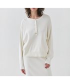 【ベイジ,/BEIGE,】の【洗える】LAURA / クルーネックボタンニットトップス Ecru|ID: prp329100004679370 ipo3291000000033803232