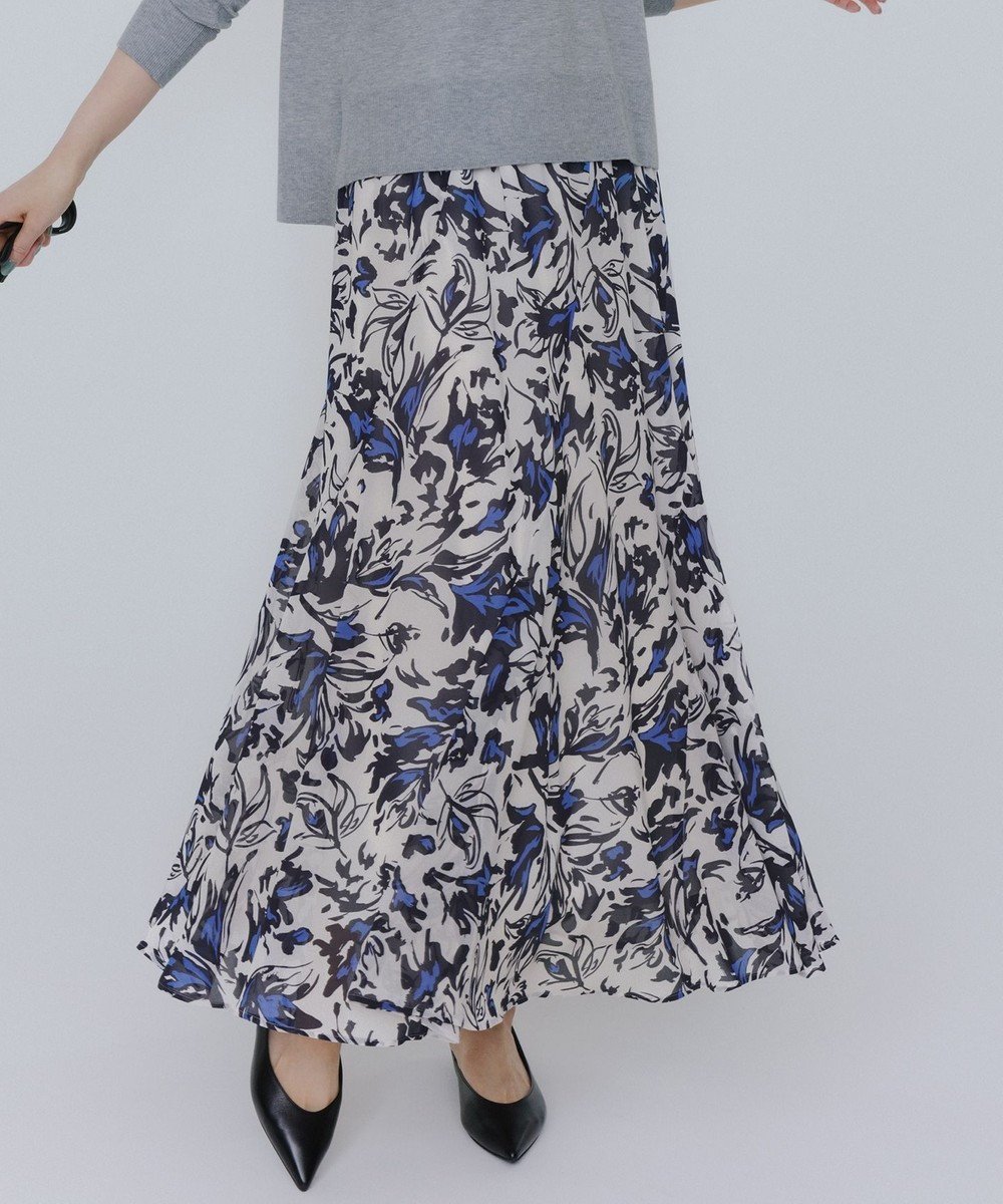 【23区/NIJYUSANKU】の【洗える】ニュアンスフラワープリント フレア スカート インテリア・キッズ・メンズ・レディースファッション・服の通販 founy(ファニー) 　ファッション　Fashion　レディースファッション　Fashion for Women　スカート　Skirts　Aライン・フレアスカート　A-Line & Flared Skirts　イエロー　Yellow　春　Spring　洗える　Machine Washable　ギャザー　Gathered, Ruffled　シルク　Silk, 100% Silk　シンプル　Simple, Minimal　スカーフ　Scarf, Neckwear　セットアップ　Set-Up, Coordinated Outfit　ドレープ　Drape, Draping Fabric　フラワー　Flower, Floral　フレア　Flare, Flared　プリント　Print, Printed Pattern　S/S・春夏　SS, Spring/Summer, Warm Season　おすすめ　Recommended / Our Picks　夏　Summer　エレガント 上品　Elegant　2025年　2025　2025春夏・S/S　Spring/Summer 2025 SS25　ネイビープリント|ID: prp329100004679392 ipo3291000000033803313