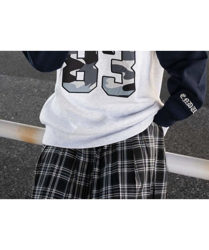 【ウィゴー/WEGO】の【裏起毛】迷彩ワッペンラグランスウェット インテリア・キッズ・メンズ・レディースファッション・服の通販 founy(ファニー) https://founy.com/ ファッション Fashion レディースファッション Fashion for Women トップス・カットソー Cut & Sew Tops レディースパーカー・カジュアルフーディー Casual Hoodies & Sweatshirts スウェット・クルーネックトップス Sweatshirts & Crewnecks / Relaxed Fit Sweat Tops カーゴパンツ Cargo Pants, Utility Pants スウェット / スエット Sweatshirt, Sweatwear スマホ Smartphone, Mobile Device ミニスカート Mini Skirt, Short Skirt ロング Long, Long-Length A/W・秋冬 Autumn/Winter 長袖 Long Sleeve, Full Sleeve |ID: prp329100004679695 ipo3291000000033804344
