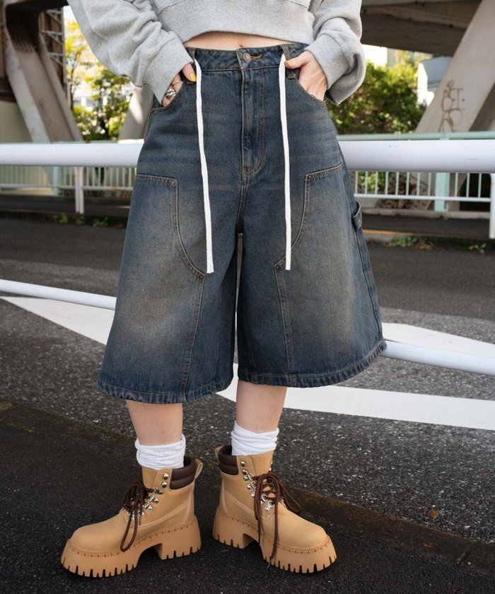 【ウィゴー/WEGO】のウエストドロストダブルニーバギーハーフパンツ インテリア・キッズ・メンズ・レディースファッション・服の通販 founy(ファニー) https://founy.com/ ファッション Fashion レディースファッション Fashion for Women パンツ Pants & Trousers デニムパンツ・ジーンズ・美脚デニム Denim Jeans & Pants ショートパンツ・ハーフパンツ High-Waisted & Relaxed Shorts 春 Spring ショート Short, Short Length シンプル Simple, Minimal スマホ Smartphone, Mobile Device デニム Denim, Jeans Material ハーフ Half, Half-Length ワイド Wide, Wide Fit ワーク Workwear, Utility Style S/S・春夏 SS, Spring/Summer, Warm Season おすすめ Recommended / Our Picks 夏 Summer |ID: prp329100004679697 ipo3291000000033804349