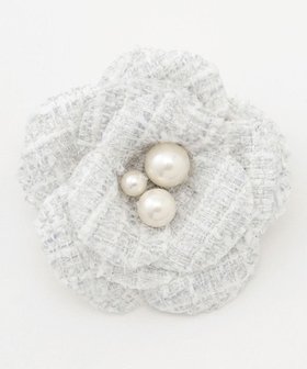 【組曲/KUMIKYOKU】のツイードパールコサージュ 人気、トレンドファッション・服の通販 founy(ファニー) ファッション Fashion レディースファッション Fashion for Women アクセサリー Fashion Accessories オケージョン Occasion Wear クラシカル Classical, Vintage-Inspired コレクション Collection, Seasonal Line ジャケット Jacket, Outerwear ツイード Twill, Twill Weave フォルム Silhouette, Form フォーマル Formal, Dressy ブローチ Brooch, Pin Brooch モチーフ Motif, Design Theme 2022年 2022 2022-2023秋冬・A/W Autumn/Winter 2022–23 AW22–23 エレガント 上品 Elegant セレモニー Ceremony 入学式 Entrance Ceremony 卒業式 Graduation Ceremony 結婚式 Wedding |ID:prp329100004679731