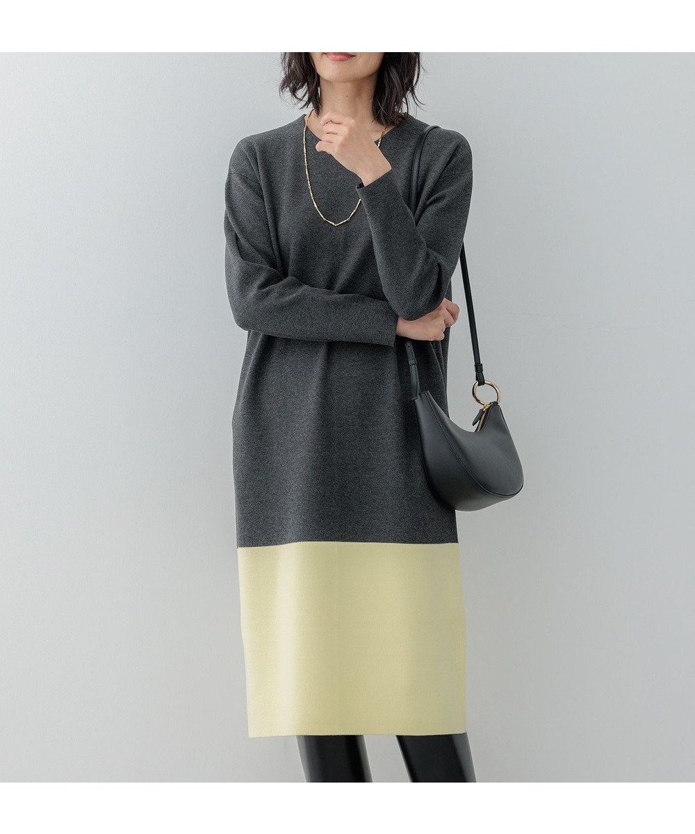 【23区/NIJYUSANKU】の【WEB 一部店舗限定カラーあり/洗える】ミラノリブ バイカラーニットワンピース インテリア・キッズ・メンズ・レディースファッション・服の通販 founy(ファニー) 　ファッション　Fashion　レディースファッション　Fashion for Women　ワンピース　Dresses　ニットワンピース　Knit Dresses　洗える　Machine Washable　ストレッチ　Stretch, Stretchy Fabric　人気　Popular, Best Seller　ポケット　Pocket, Pocket Detail　ミラノリブ　Milano Rib, Milano Stitch　ラベンダー　Lavender　レギュラー　Regular, Standard Fit　A/W・秋冬　Autumn/Winter　[WEB&一部店舗限定]チャコールグレー×レモン|ID: prp329100004679854 ipo3291000000033804942