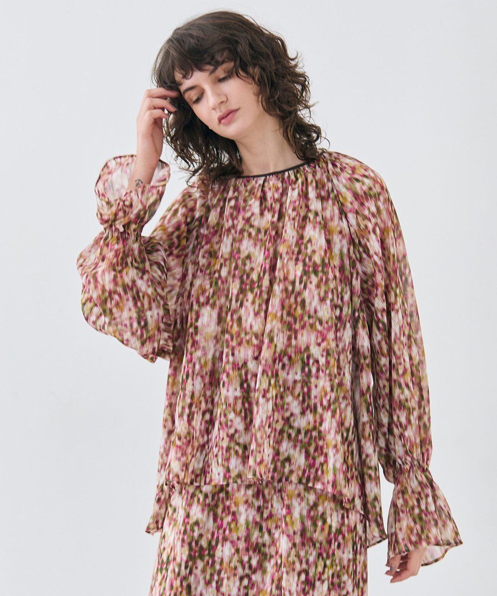 【ベイジ,/BEIGE,】の【洗える】BORONIA / フラワーシフォンブラウス インテリア・キッズ・メンズ・レディースファッション・服の通販 founy(ファニー) 　ファッション　Fashion　レディースファッション　Fashion for Women　トップス・カットソー　Cut & Sew Tops　シャツ・ブラウス・オフィスカジュアル　Elegant Blouses & Button-Ups　おすすめ　Recommended / Our Picks　ギャザー　Gathered, Ruffled　シアー　Sheer, See-Through　シフォン　Chiffon, Lightweight Fabric　スリーブ　Sleeve, Long Sleeve / Short Sleeve　プリント　Print, Printed Pattern　夏　Summer　春　Spring　S/S・春夏　SS, Spring/Summer, Warm Season　洗える　Machine Washable　Pink Print|ID: prp329100004679891 ipo3291000000033805090