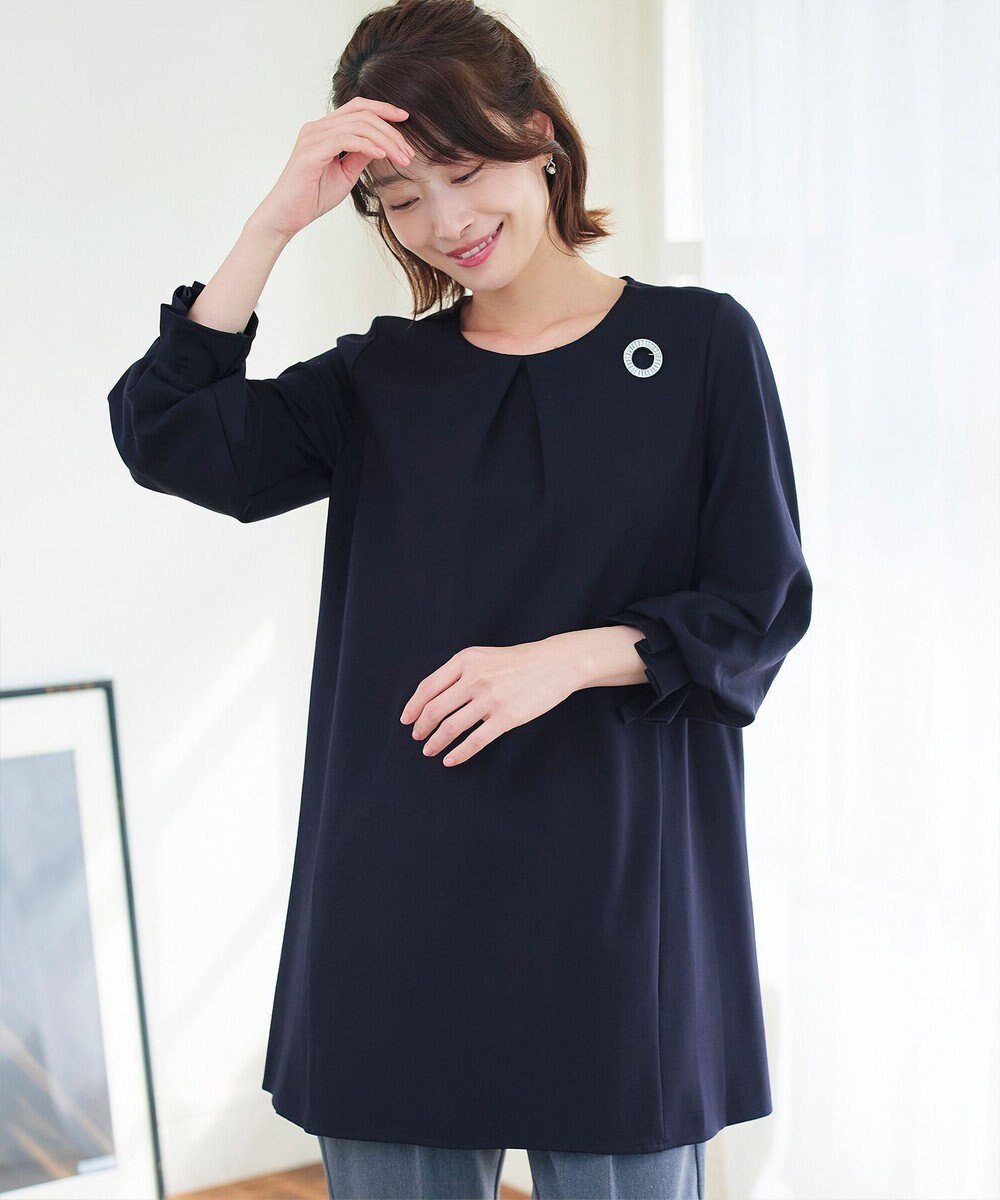 【ティアクラッセ/Tiaclasse】の【洗える】タックスリーブポンチチュニック インテリア・キッズ・メンズ・レディースファッション・服の通販 founy(ファニー) ファッション Fashion レディースファッション Fashion for Women トップス・カットソー Cut & Sew Tops シャツ・ブラウス・オフィスカジュアル Elegant Blouses & Button-Ups ロングTシャツ・Tシャツ Longline T-Shirts & Tees カットソー・ベーシックTシャツ Cut-and-Sewn Tops / Stretch Tees & Basics おすすめ Recommended / Our Picks カットソー Cut and Sewn Top チュニック Tunic, Long Top フレア Flare, Flared ポケット Pocket, Pocket Detail ラウンド Round, Round Neck 人気 Popular, Best Seller 洗える Machine Washable A/W・秋冬 Autumn/Winter ネイビー|ID: prp329100004680032 ipo3291000000036256024