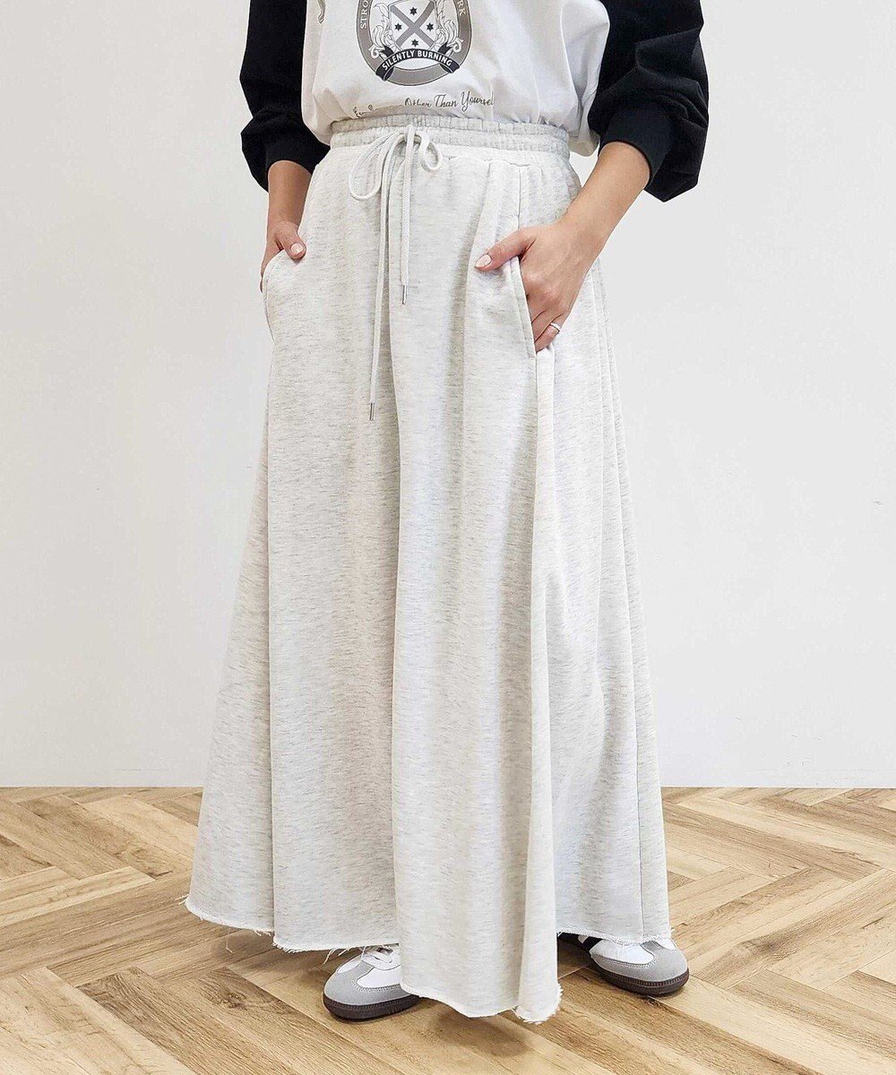 【クラフトスタンダードブティック/CRAFT STANDARD BOUTIQUE】の【WEB限定】裏毛カットオフフレアスカート 人気、トレンドファッション・服の通販 founy(ファニー) 　ファッション　Fashion　レディースファッション　Fashion for Women　スカート　Skirts　Aライン・フレアスカート　A-Line & Flared Skirts　カットオフ　Cut-Off Design　コンパクト　Compact, Small Size　シンプル　Simple, Minimal　スウェット / スエット　Sweatshirt, Sweatwear　ポケット　Pocket, Pocket Detail　A/W・秋冬　Autumn/Winter　2024年　2024　2024-2025秋冬・A/W　Autumn/Winter 2024–25 AW24–25　 other-1|ID: prp329100004680208 ipo3291000000033806530