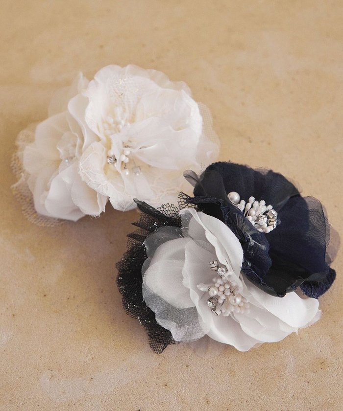 【エニィ スィス/any SiS】のツインレース コサージュ インテリア・キッズ・メンズ・レディースファッション・服の通販 founy(ファニー) https://founy.com/ ファッション Fashion レディースファッション Fashion for Women アクセサリー Fashion Accessories オーガンジー Organza Fabric フェミニン Feminine, Girly ブローチ Brooch, Pin Brooch ミックス Mix, Mixed Style モチーフ Motif, Design Theme レース Lace, Lace Fabric 新作・新入荷 New Arrivals / New In |ID: prp329100004680235 ipo3291000000033806649