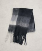 【グリーンパークス/Green Parks】の・furry rate グラデーションチェックマフラー 人気、トレンドファッション・服の通販 founy(ファニー) ファッション Fashion レディースファッション Fashion for Women マフラー・スヌード / 冬小物の定番 Scarves & Mufflers グラデーション Gradient, Ombre スヌード Snood, Infinity Scarf チェック Check, Plaid, Tartan マフラー Scarf, Muffler A/W・秋冬 Autumn/Winter thumbnail Black|ID: prp329100004680259 ipo3291000000033806726