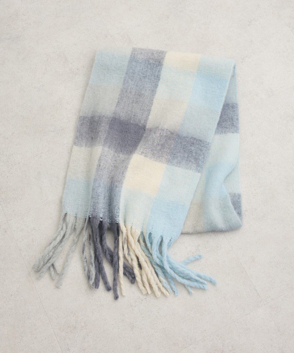 【グリーンパークス/Green Parks】の・furry rate グラデーションチェックマフラー インテリア・キッズ・メンズ・レディースファッション・服の通販 founy(ファニー) ファッション Fashion レディースファッション Fashion for Women マフラー・スヌード / 冬小物の定番 Scarves & Mufflers グラデーション Gradient, Ombre スヌード Snood, Infinity Scarf チェック Check, Plaid, Tartan マフラー Scarf, Muffler A/W・秋冬 Autumn/Winter Sax|ID: prp329100004680259 ipo3291000000033806728