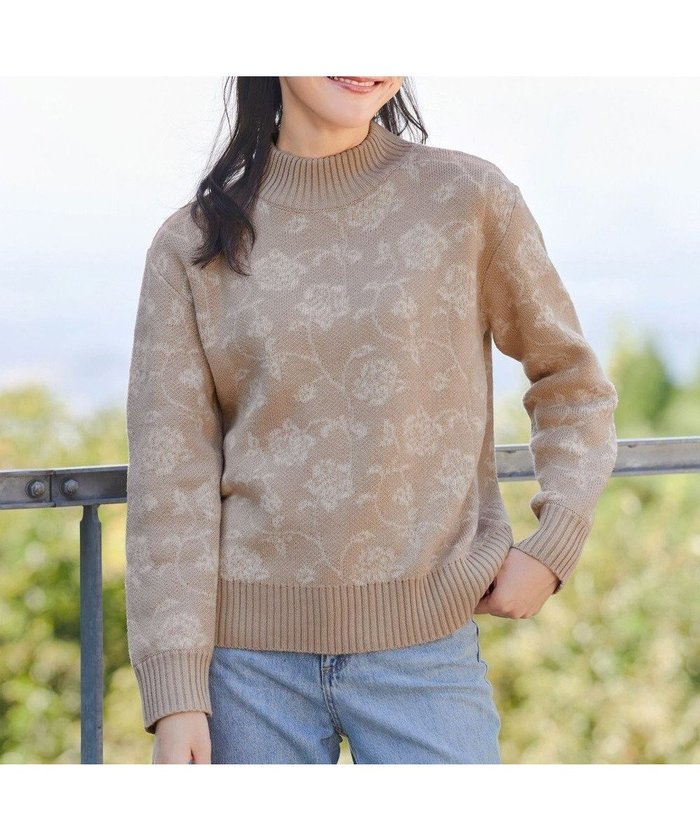 【ティアクラッセ/Tiaclasse】の【洗える】フラワージャガードニットトップス インテリア・キッズ・メンズ・レディースファッション・服の通販 founy(ファニー) https://founy.com/ ファッション Fashion レディースファッション Fashion for Women トップス・カットソー Cut & Sew Tops ニット Knit Tops & Sweaters ウォッシャブル Machine Washable 春 Spring 洗える Machine Washable 秋 Autumn ショルダー Shoulder, Shoulder Strap シンプル Simple, Minimal ジャカード／ジャガード Jacquard, Woven Pattern ストレート Straight, Straight Cut セーター Sweater, Knitwear ドロップ Drop Shoulder, Dropped Style ハイネック High Neck, Mock Neck フラワー Flower, Floral ベーシック Basic, Essential ポケット Pocket, Pocket Detail モックネック Mock Neck, Short Turtleneck 冬 Winter / This Winter A/W・秋冬 Autumn/Winter エレガント 上品 Elegant |ID: prp329100004680384 ipo3291000000033807175