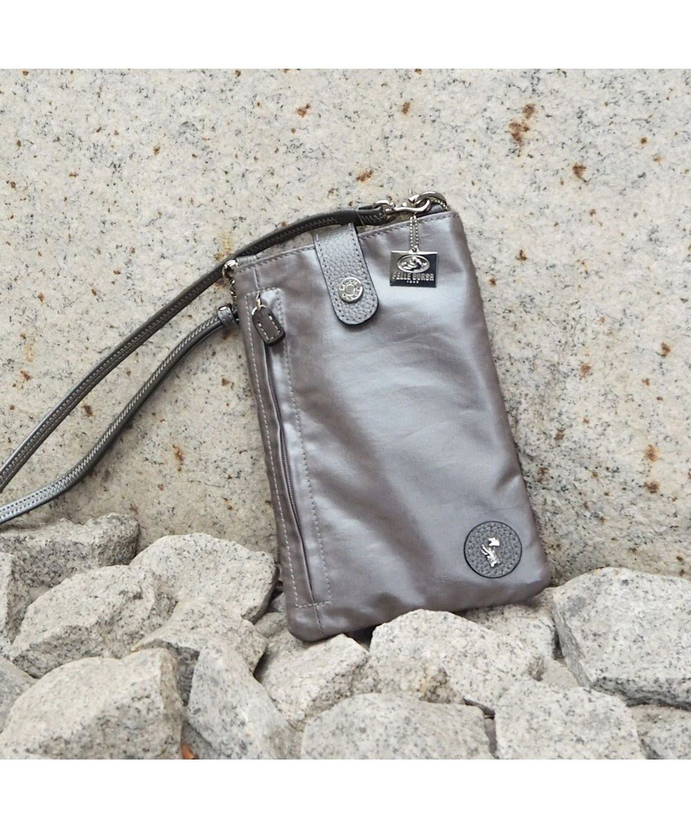 【ペレボルサ/PELLE BORSA】のパスポートサイズショルダーバッグ Alive アライブ 4306 インテリア・キッズ・メンズ・レディースファッション・服の通販 founy(ファニー) ファッション Fashion レディースファッション Fashion for Women コーティング Coating, Coated Finish 軽量 Lightweight, Ultra Light ジャカード/ジャガード Jacquard, Woven Pattern スマート Smart, Elegant 財布 Wallet, Purse チャーム Charm, Pendant パール Pearl, Pearl Accent ポケット Pocket, Pocket Detail メタル Metal, Metal Parts モチーフ Motif, Design Theme おすすめ Recommended / Our Picks 日本製 Made In Japan 旅行 Travel ガンメタ|ID: prp329100004680412 ipo3291000000033807285