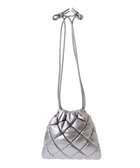 【グリーンパークス/Green Parks】の・QUON 合皮キルト巾着 人気、トレンドファッション・服の通販 founy(ファニー) ファッション Fashion レディースファッション Fashion for Women ミニ財布・二つ折り財布 Wallets & Card Cases ポーチ&ミニバッグ Pouches & Mini Bags おすすめ Recommended / Our Picks キルト Quilt, Quilted Fabric シルバー Silver, Metallic Silver スマート Smart, Elegant ベーシック Basic, Essential ポケット Pocket, Pocket Detail ポーチ Pouch, Small Case 巾着 Drawstring Bag, Kinchaku 財布 Wallet, Purse thumbnail Silver|ID: prp329100004680460 ipo3291000000033807474