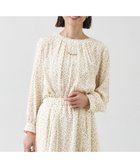 【自由区/JIYU-KU】の【カタログ掲載・セットアップ対応・洗える】ジオメトリックフラワードットプリント ブラウス 人気、トレンドファッション・服の通販 founy(ファニー) ファッション Fashion レディースファッション Fashion for Women トップス・カットソー Cut & Sew Tops シャツ・ブラウス・オフィスカジュアル Elegant Blouses & Button-Ups セットアップ Matching Sets レディーストップス・ブラウス Tops & Blouses / Assorted Women's Tops ヴィンテージ Vintage Style 春 Spring 洗える Machine Washable シャドー Shadow, Subtle Pattern ジャケット Jacket, Outerwear セットアップ Set-Up, Coordinated Outfit ツイル Twist, Twisted Detail ドット Polka Dot, Dot Pattern ドレープ Drape, Draping Fabric フランス France, French フロント Front, Front Design プリント Print, Printed Pattern モダン Modern, Contemporary S/S・春夏 SS, Spring/Summer, Warm Season おすすめ Recommended / Our Picks 夏 Summer ビジネス 仕事 通勤 Business / Work / Commuting thumbnail ベージュ系|ID: prp329100004680467 ipo3291000000033807504