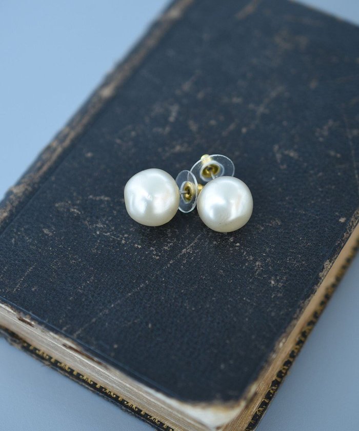 【モンシロ/monshiro】のスフレガラスバロックパールピアス インテリア・キッズ・メンズ・レディースファッション・服の通販 founy(ファニー) https://founy.com/ ファッション Fashion レディースファッション Fashion for Women アクセサリー Fashion Accessories イヤリング Earrings ジュエリー Jewelry, Accessories テクスチャー Texture, Textured Fabric パーティ Party, Party Style パール Pearl, Pearl Accent フォーマル Formal, Dressy ボックス Boxy, Box Shape モチーフ Motif, Design Theme おすすめ Recommended / Our Picks セレモニー Ceremony 結婚式 Wedding |ID: prp329100004680580 ipo3291000000033807910