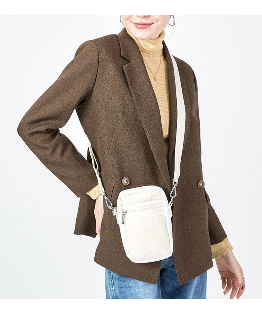 【レスポートサック/LeSportsac】のDENIM PHONE CROSSBODY/ホワイトデニム/クリームシェルパ 人気、トレンドファッション・服の通販 founy(ファニー) 　ファッション　Fashion　レディースファッション　Fashion for Women　コレクション　Collection, Seasonal Line　コンパクト　Compact, Small Size　軽量　Lightweight, Ultra Light　ショルダー　Shoulder, Shoulder Strap　シンプル　Simple, Minimal　デニム　Denim, Jeans Material　人気　Popular, Best Seller　プリント　Print, Printed Pattern　ポケット　Pocket, Pocket Detail　ポシェット　Pochette, Mini Bag　ポーチ　Pouch, Small Case　スマホケース　Smartphone Case　 other-1|ID: prp329100004680592 ipo3291000000033807937