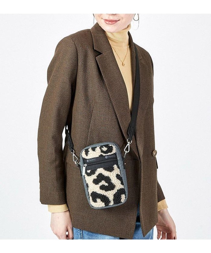 【レスポートサック/LeSportsac】のDENIM PHONE CROSSBODY/ブラックデニム/レオパードシェルパ インテリア・キッズ・メンズ・レディースファッション・服の通販 founy(ファニー) https://founy.com/ ファッション Fashion レディースファッション Fashion for Women コレクション Collection, Seasonal Line コンパクト Compact, Small Size デニム Denim, Jeans Material ポケット Pocket, Pocket Detail レオパード Leopard, Animal Print 冬 Winter / This Winter おすすめ Recommended / Our Picks |ID: prp329100004680594 ipo3291000000033807941