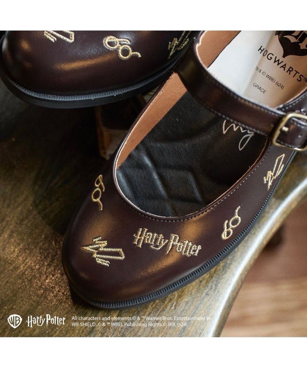 【イング/ing】のing 【ハリー・ポッターコラボレーション】刺繍モチーフメリージェーンパンプス 人気、トレンドファッション・服の通販 founy(ファニー) ファッション Fashion レディースファッション Fashion for Women エレガント 上品 Elegant キルティング Quilted, Quilting クッション Cushion, Throw Pillow クラシック Classic, Timeless Style シューズ Shoes, Footwear トレンド Trend, Trending Now バランス Balance, Style Balance フィット Fit, Slim Fit フェミニン Feminine, Girly フォーマル Formal, Dressy ベーシック Basic, Essential モチーフ Motif, Design Theme ラップ Wrap, Wrap Design おすすめ Recommended / Our Picks other-1|ID: prp329100004680669 ipo3291000000033808213