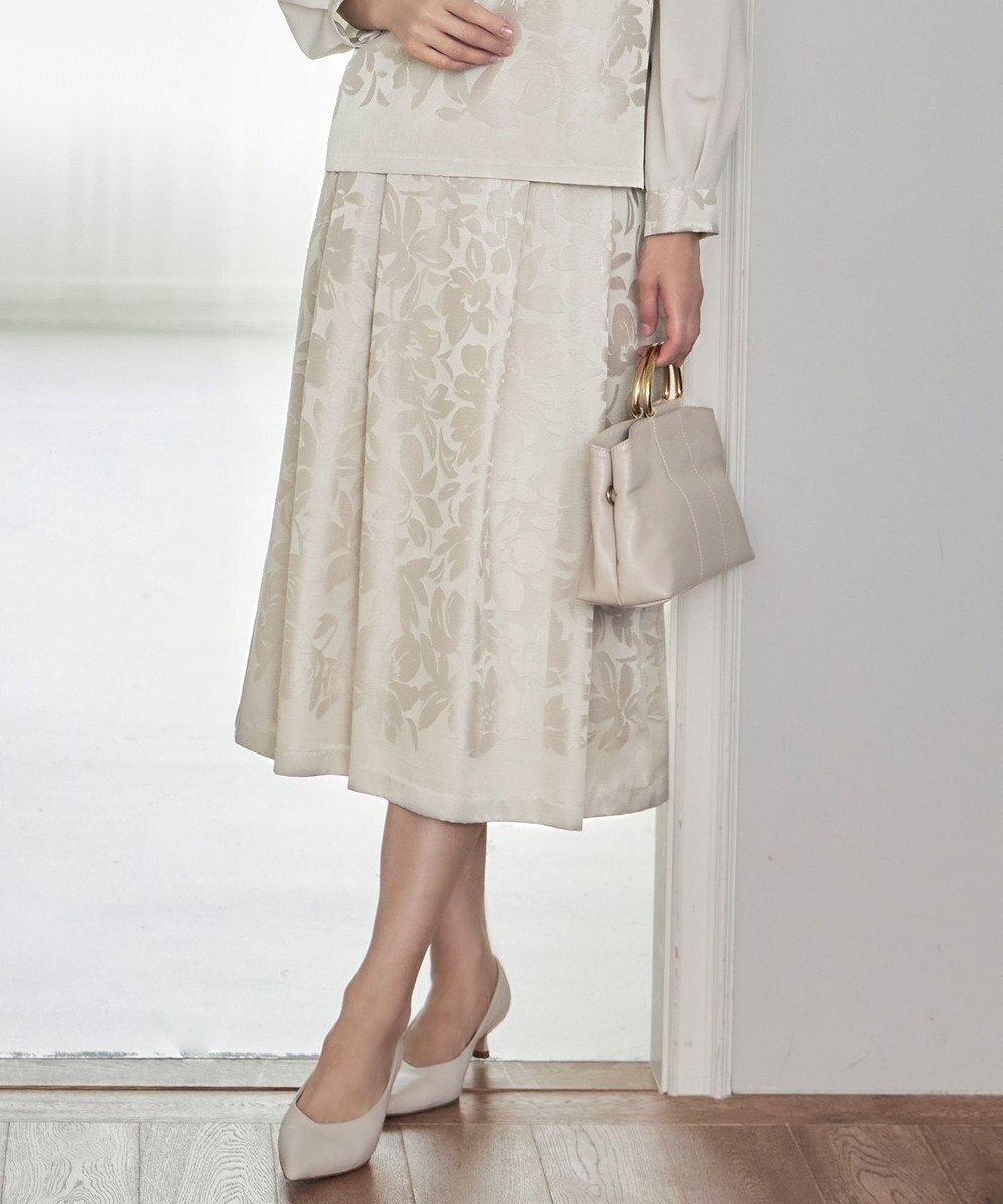 【自由区/JIYU-KU】の【セットアップ対応・洗える】フラワーオパールタックフレア スカート インテリア・キッズ・メンズ・レディースファッション・服の通販 founy(ファニー) 　ファッション　Fashion　レディースファッション　Fashion for Women　セットアップ　Matching Sets　スカート・ミニ/ミディ/マキシ　Skirts / Mini, Midi & Maxi Skirts　スカート　Skirts　Aライン・フレアスカート　A-Line & Flared Skirts　おすすめ　Recommended / Our Picks　エレガント 上品　Elegant　クリスマス X'mas　Christmas / X'mas　シャンタン　Shantung, Silk-Like Fabric　シンプル　Simple, Minimal　セットアップ　Set-Up, Coordinated Outfit　セレモニー　Ceremony　フラワー　Flower, Floral　プリント　Print, Printed Pattern　モチーフ　Motif, Design Theme　ローズ　Rose, Rose Motif　冬　Winter / This Winter　夏　Summer　S/S・春夏　SS, Spring/Summer, Warm Season　洗える　Machine Washable　A/W・秋冬　Autumn/Winter　透かし　Cut-Out, Lacework　ベージュ|ID: prp329100004680681 ipo3291000000033808253