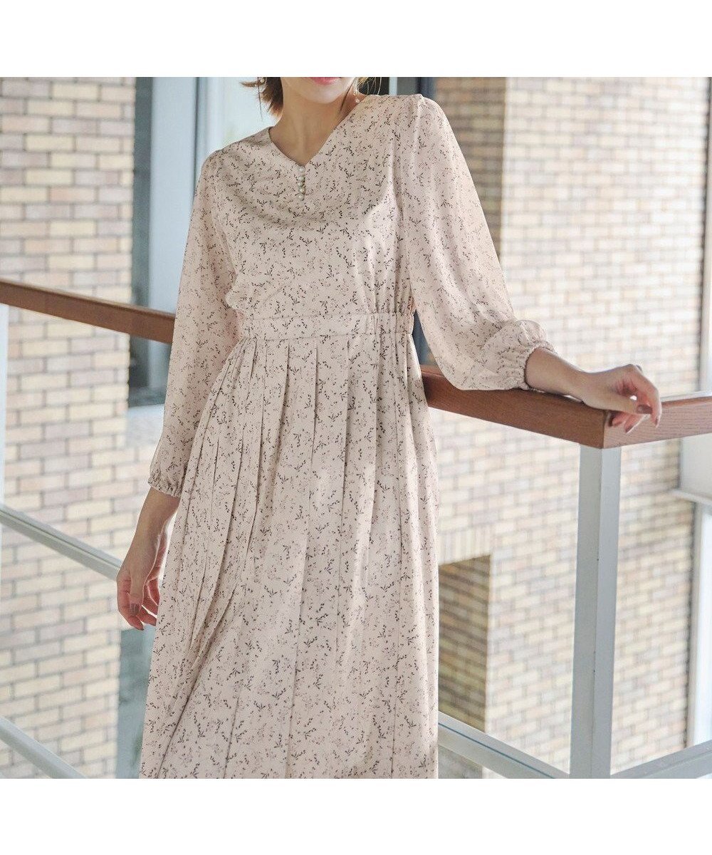 【ティアクラッセ/Tiaclasse】の【洗える】花柄シフォン袖ワンピース 人気、トレンドファッション・服の通販 founy(ファニー) ファッション Fashion レディースファッション Fashion for Women ワンピース Dresses アクセサリー Fashion Accessories ウォッシャブル Machine Washable 春 Spring 洗える Machine Washable 秋 Autumn カーディガン Cardigan, Knitwear シフォン Chiffon, Lightweight Fabric チュニック Tunic, Long Top ドッキング Docking, Mixed Material 長袖 Long Sleeve, Full Sleeve パール Pearl, Pearl Accent フィット Fit, Slim Fit フレア Flare, Flared プリーツ Pleats, Pleated ポケット Pocket, Pocket Detail S/S・春夏 SS, Spring/Summer, Warm Season 再入荷 Restock / Back in Stock 夏 Summer エレガント 上品 Elegant 新作・新入荷 New Arrivals / New In other-1|ID: prp329100004680810 ipo3291000000033808718