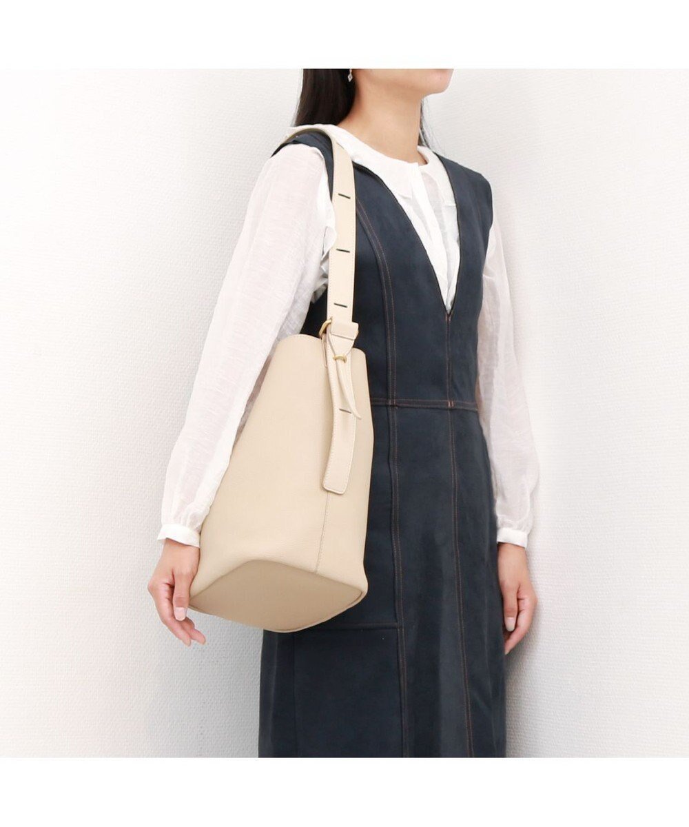 【アンビリオン/UNBILLION】のカシュカシュ cachecache / シボフェイクレザーソフトホーボーバッグ インテリア・キッズ・メンズ・レディースファッション・服の通販 founy(ファニー) ファッション Fashion レディースファッション Fashion for Women バッグ Bags カラフル Colorful Design ショルダー Shoulder, Shoulder Strap シンプル Simple, Minimal 財布 Wallet, Purse ハンド Hand, Handmade フォルム Silhouette, Form ミックス Mix, Mixed Style モチーフ Motif, Design Theme 再入荷 Restock / Back in Stock ビジネス 仕事 通勤 Business / Work / Commuting オーク|ID: prp329100004681310 ipo3291000000033811276