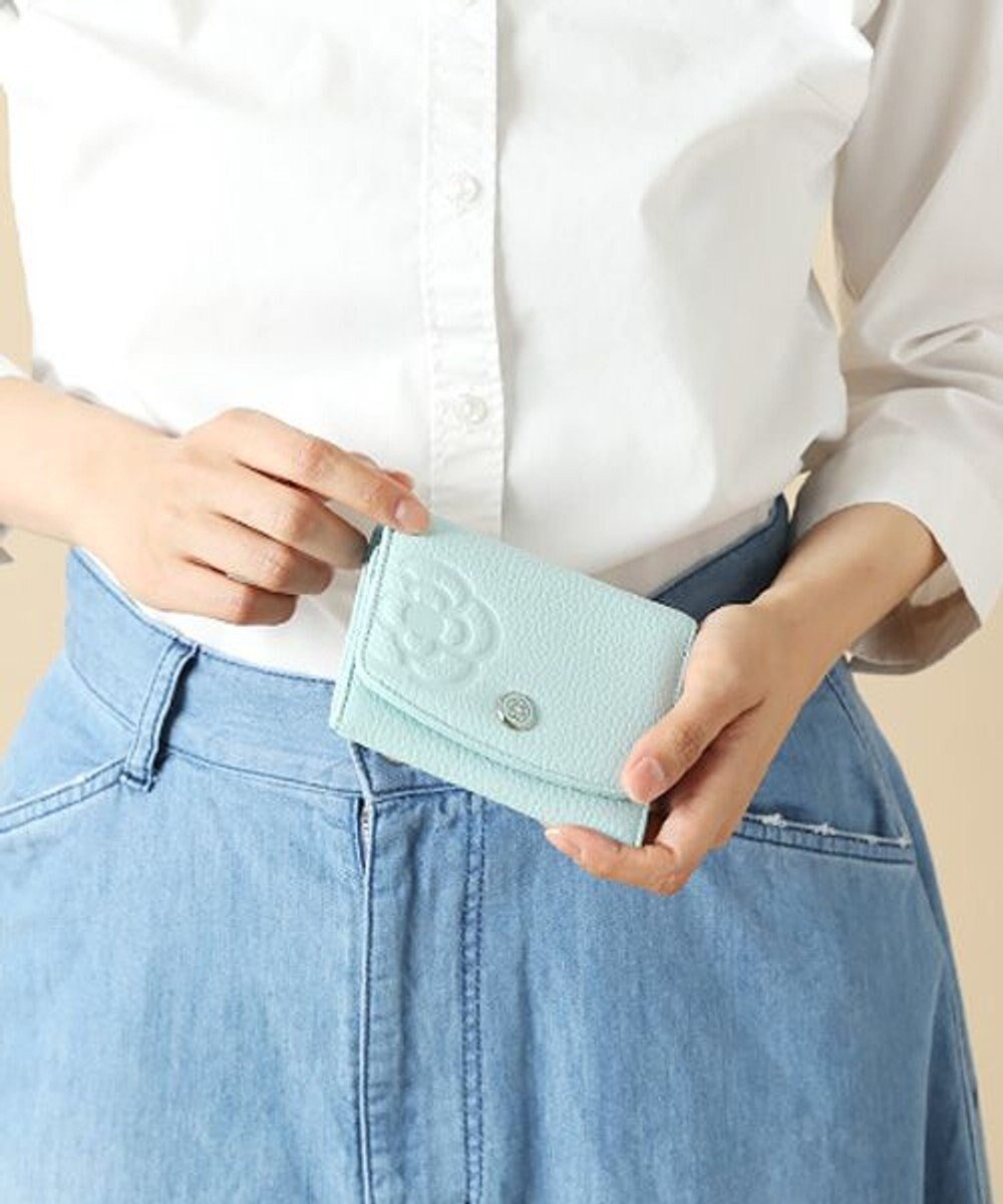 【クレイサス/CLATHAS】のラデュレII 2つ折り財布 インテリア・キッズ・メンズ・レディースファッション・服の通販 founy(ファニー) 　ファッション　Fashion　レディースファッション　Fashion for Women　ミニ財布・二つ折り財布　Wallets & Card Cases　イタリア　Italy　シンプル　Simple, Minimal　トレンド　Trend, Trending Now　財布　Wallet, Purse　ペールブルー|ID: prp329100004681361 ipo3291000000036279797