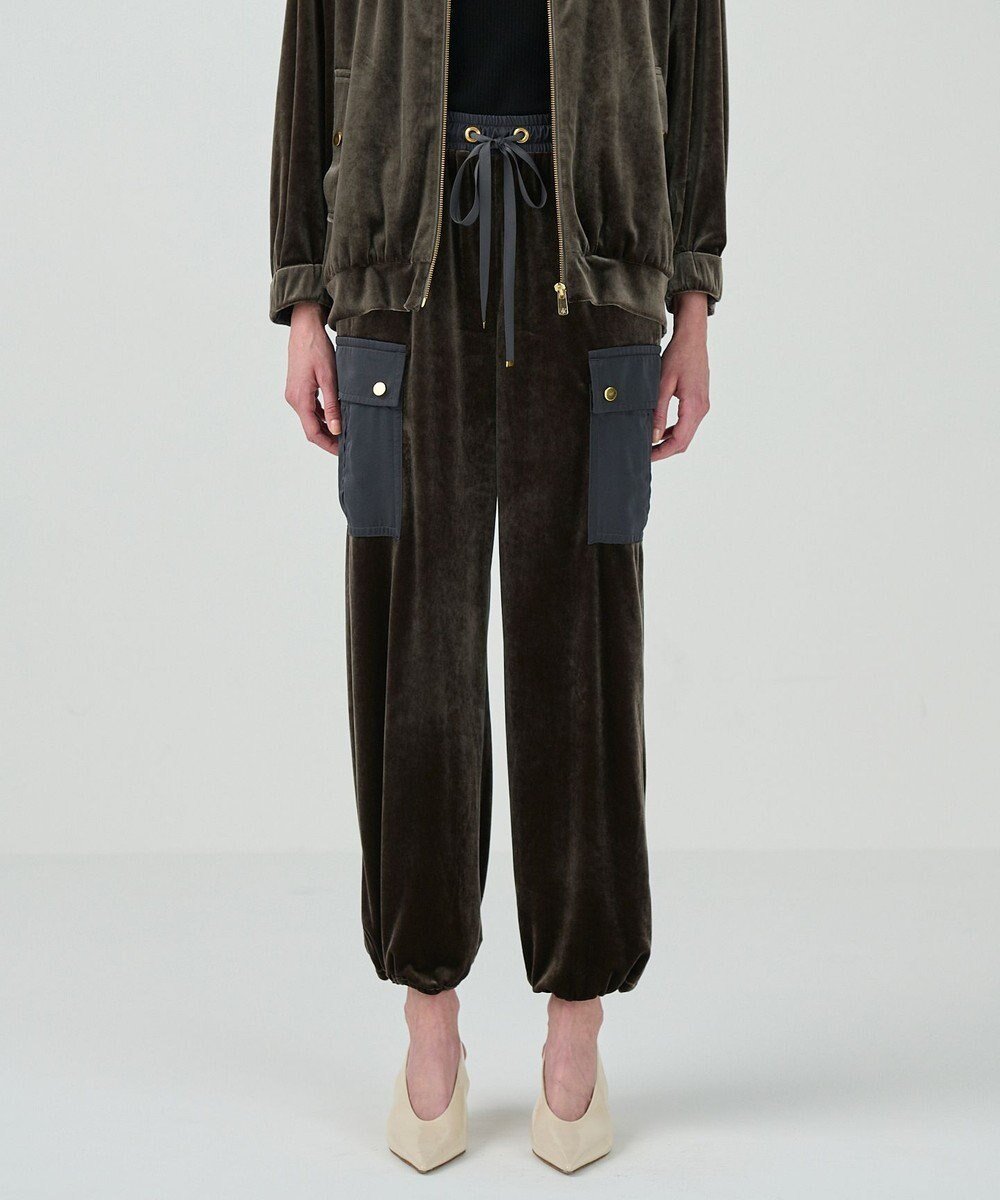 【グレース コンチネンタル/GRACE CONTINENTAL】のトリアセベロアパンツ 人気、トレンドファッション・服の通販 founy(ファニー) ファッション Fashion レディースファッション Fashion for Women パンツ Pants & Trousers おすすめ Recommended / Our Picks サテン Satin, Glossy Fabric ストリング String, Drawstring セットアップ Set-Up, Coordinated Outfit ベロア Velour, Soft Velvet ラグジュアリー Luxury, Elegant 夏 Summer S/S・春夏 SS, Spring/Summer, Warm Season A/W・秋冬 Autumn/Winter other-1|ID: prp329100004681388 ipo3291000000034231777