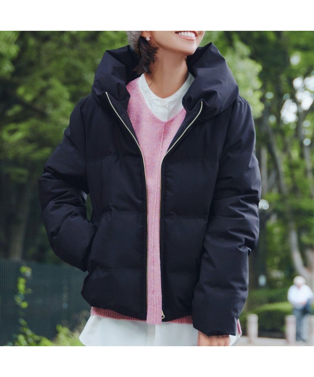 【ティアクラッセ/Tiaclasse】の【安田美沙子さん着用・新色追加】シームレスダウンコート インテリア・キッズ・メンズ・レディースファッション・服の通販 founy(ファニー) 　ファッション　Fashion　レディースファッション　Fashion for Women　アウター　Coat / Outerwear Collection　コート・ロングコート・ピーコート　Long Coats, Peacoats & More　レディースジャケット・軽アウター　Jackets　ダウンジャケット・軽量ダウン　Warm & Lightweight Down Jackets　アクセサリー　Fashion Accessories　春　Spring　秋　Autumn　カーディガン　Cardigan, Knitwear　キルティング　Quilted, Quilting　コンパクト　Compact, Small Size　ショート　Short, Short Length　ジャケット　Jacket, Outerwear　スタイリッシュ　Stylish, Fashionable　ダウン　Down, Puffer　チュニック　Tunic, Long Top　ハイネック　High Neck, Mock Neck　ポケット　Pocket, Pocket Detail　冬　Winter / This Winter　A/W・秋冬　Autumn/Winter　再入荷　Restock / Back in Stock　プチプライス・低価格　Affordable / Budget Price　エレガント 上品　Elegant　新作・新入荷　New Arrivals / New In　ネイビー|ID: prp329100004681524 ipo3291000000035575022