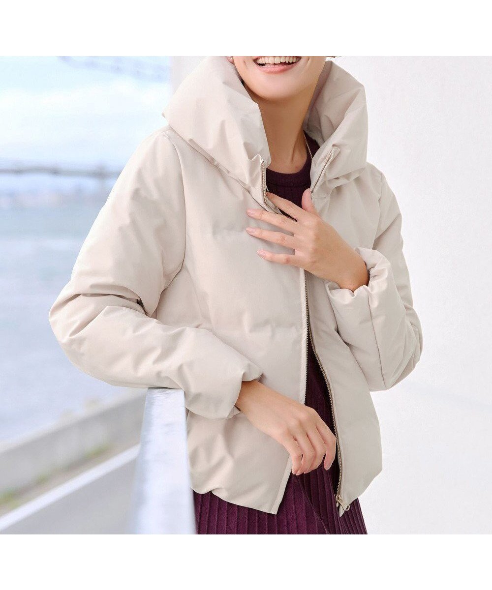 【ティアクラッセ/Tiaclasse】の【安田美沙子さん着用・新色追加】シームレスダウンコート インテリア・キッズ・メンズ・レディースファッション・服の通販 founy(ファニー) 　ファッション　Fashion　レディースファッション　Fashion for Women　アウター　Coat / Outerwear Collection　コート・ロングコート・ピーコート　Long Coats, Peacoats & More　レディースジャケット・軽アウター　Jackets　ダウンジャケット・軽量ダウン　Warm & Lightweight Down Jackets　アクセサリー　Fashion Accessories　春　Spring　秋　Autumn　カーディガン　Cardigan, Knitwear　キルティング　Quilted, Quilting　コンパクト　Compact, Small Size　ショート　Short, Short Length　ジャケット　Jacket, Outerwear　スタイリッシュ　Stylish, Fashionable　ダウン　Down, Puffer　チュニック　Tunic, Long Top　ハイネック　High Neck, Mock Neck　ポケット　Pocket, Pocket Detail　冬　Winter / This Winter　A/W・秋冬　Autumn/Winter　再入荷　Restock / Back in Stock　プチプライス・低価格　Affordable / Budget Price　エレガント 上品　Elegant　新作・新入荷　New Arrivals / New In　アイボリー|ID: prp329100004681524 ipo3291000000035575025