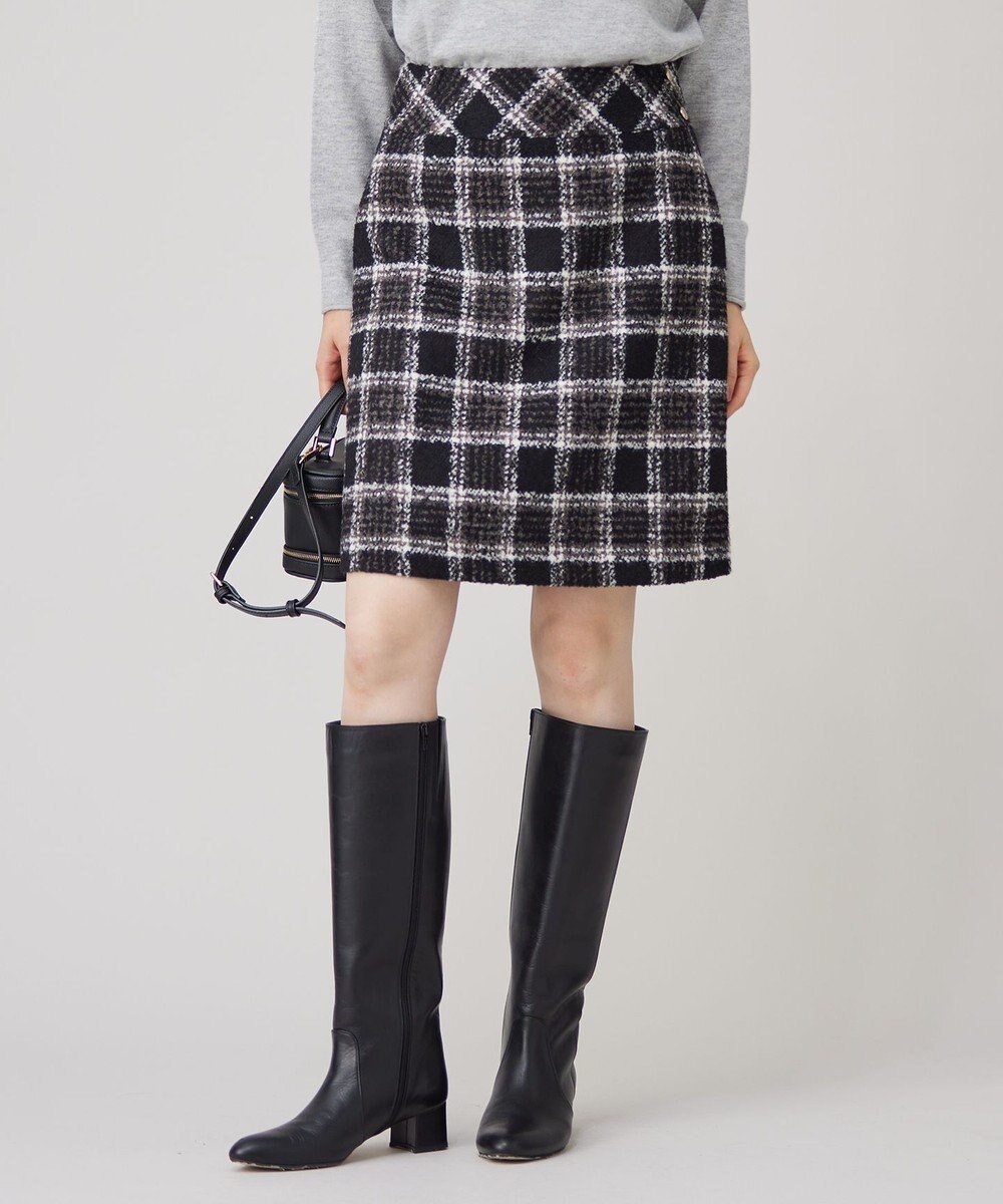 【自由区/JIYU-KU】のBALLIループミルドチェック スカート インテリア・キッズ・メンズ・レディースファッション・服の通販 founy(ファニー) 　ファッション　Fashion　レディースファッション　Fashion for Women　スカート　Skirts　イタリア　Italy　シンプル　Simple, Minimal　タイツ　Tights, Legwear　チェック　Check, Plaid, Tartan　ツイード　Twill, Twill Weave　トレンド　Trend, Trending Now　フラット　Flat, Flat Shoes　別注　Limited Edition, Custom Order　ミニスカート　Mini Skirt, Short Skirt　ループ　Loop, Loop Knit　ロング　Long, Long-Length　A/W・秋冬　Autumn/Winter　おすすめ　Recommended / Our Picks　ブラック×モカ|ID: prp329100004681545 ipo3291000000034231364