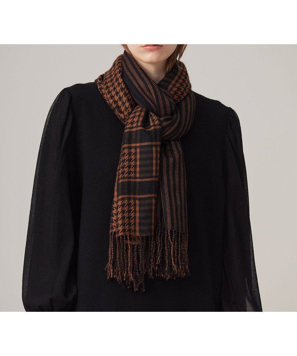 【アイシービー/iCB】のコンビネーションチェックカシミヤストール インテリア・キッズ・メンズ・レディースファッション・服の通販 founy(ファニー) 　ファッション　Fashion　レディースファッション　Fashion for Women　ストール　Soft & Warm Scarves　マフラー・スヌード / 冬小物の定番　Scarves & Mufflers　2024年　2024　2024-2025秋冬・A/W　Autumn/Winter 2024–25 AW24–25　ストール　Stole, Wrap　スヌード　Snood, Infinity Scarf　チェック　Check, Plaid, Tartan　マフラー　Scarf, Muffler　A/W・秋冬　Autumn/Winter　羽織　Haori, Light Jacket　防寒　Cold Protection, Winter-Ready　ブラウン柄系|ID: prp329100004681815 ipo3291000000034231630