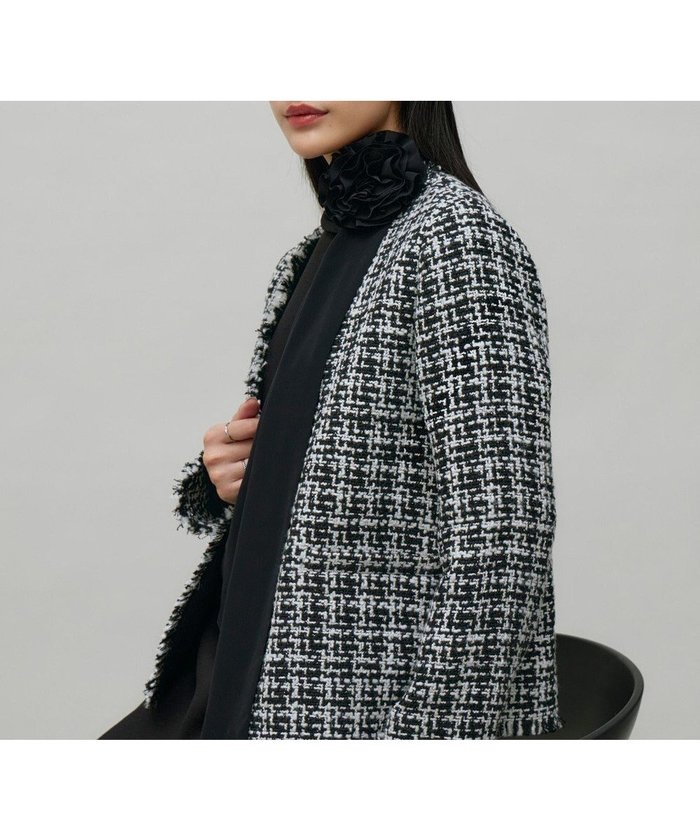 【アイシービー/iCB】の【CLASSY.1月号掲載】コサージュタイスカーフ インテリア・キッズ・メンズ・レディースファッション・服の通販 founy(ファニー) https://founy.com/ 雑誌掲載アイテム Magazine Picks & Fashion Features ファッション雑誌 Fashion Magazines クラッシィ CLASSY. ファッション Fashion レディースファッション Fashion for Women 1月号 January Issue 2024年 2024 2024-2025秋冬・A/W Autumn/Winter 2024–25 AW24–25 アクセサリー Fashion Accessories シンプル Simple, Minimal スカーフ Scarf, Neckwear ブローチ Brooch, Pin Brooch ワンポイント One Point, Statement Accent 雑誌 Magazine, Fashion Magazine |ID: prp329100004681851 ipo3291000000033813803