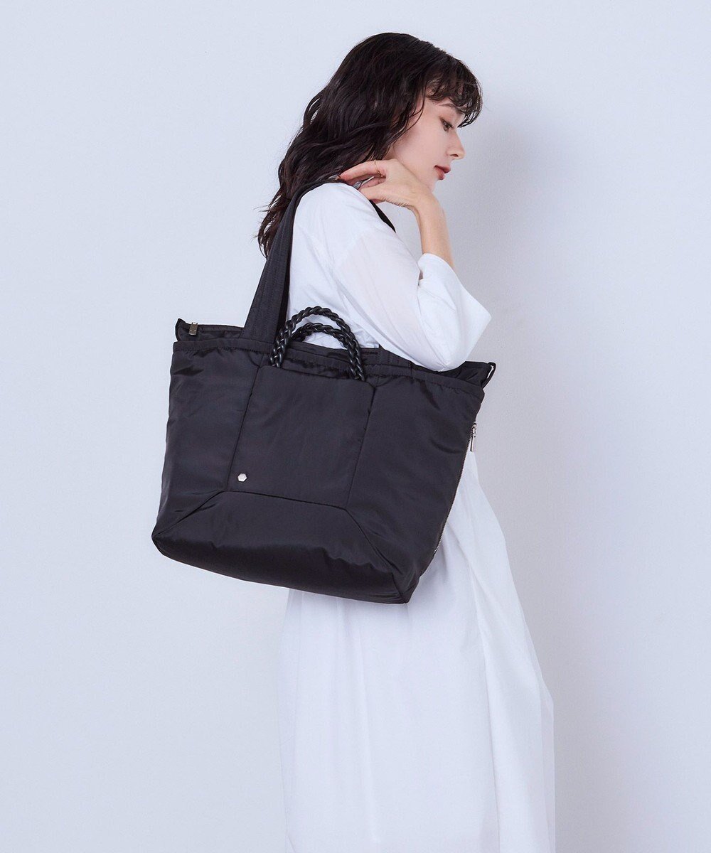 【ミオフィラノ/MioFIRANO】のFRAME D002 トートバッグ はっ水 A4サイズ対応 人気、トレンドファッション・服の通販 founy(ファニー) ファッション Fashion レディースファッション Fashion for Women バッグ Bags アクセサリー Fashion Accessories 財布 Wallet, Purse トレンド Trend, Trending Now ポケット Pocket, Pocket Detail マグネット Magnet, Magnetic Closure 旅行 Travel other-1|ID: prp329100004682131 ipo3291000000033815244