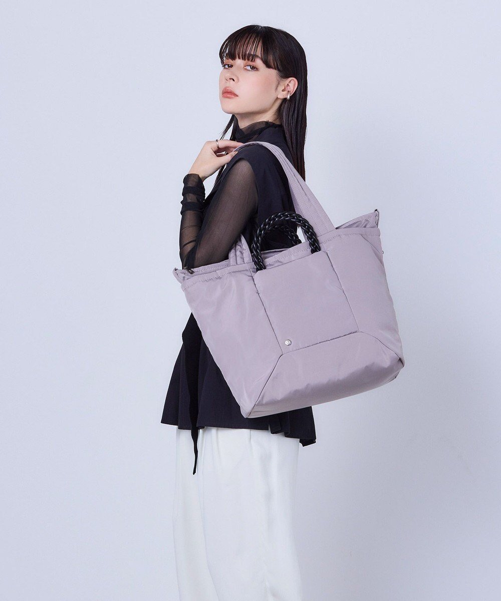 【ミオフィラノ/MioFIRANO】のFRAME D002 トートバッグ はっ水 A4サイズ対応 インテリア・キッズ・メンズ・レディースファッション・服の通販 founy(ファニー) ファッション Fashion レディースファッション Fashion for Women バッグ Bags アクセサリー Fashion Accessories 財布 Wallet, Purse トレンド Trend, Trending Now ポケット Pocket, Pocket Detail マグネット Magnet, Magnetic Closure 旅行 Travel LIGHT GRAY|ID: prp329100004682131 ipo3291000000033815250