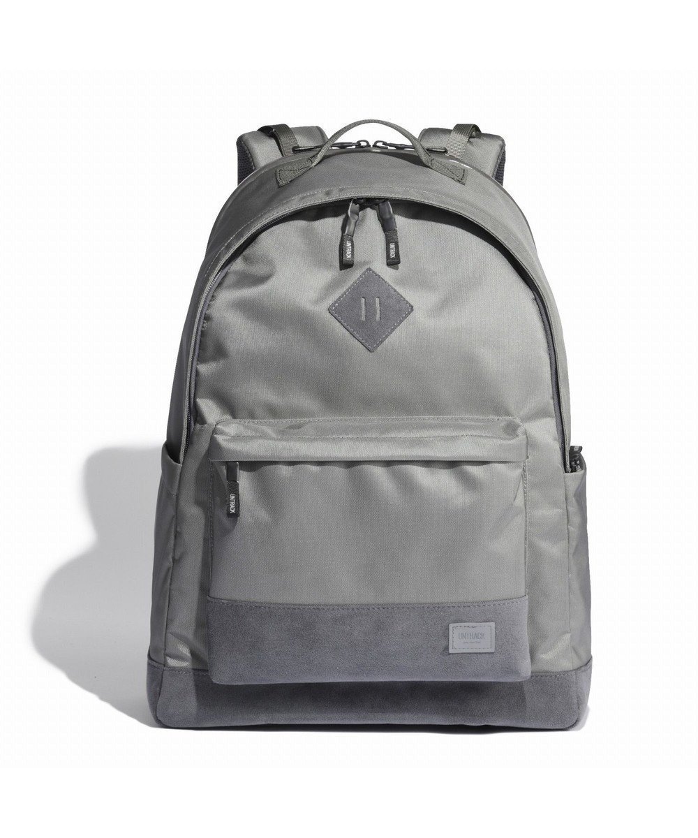【エースバッグズアンドラゲッジ/ACE BAGS & LUGGAGE】のUNTRACK OUTDOOR/CE デイパック 15.6インチPC 60059 アントラック リュック インテリア・キッズ・メンズ・レディースファッション・服の通販 founy(ファニー) 　ファッション　Fashion　レディースファッション　Fashion for Women　バッグ　Bags　アウトドア　Outdoor Clothing　傘　Umbrella, Parasol　シンプル　Simple, Minimal　スタンダード　Standard, Basic　スマート　Smart, Elegant　スリット　Slit, Slit Detail　デイパック　Daypack, Casual Backpack　パッチ　Patch, Appliqué　ポケット　Pocket, Pocket Detail　メッシュ　Mesh, Net Fabric　ラップ　Wrap, Wrap Design　リュック　Backpack, Rucksack　エレガント 上品　Elegant　グレー|ID: prp329100004682174 ipo3291000000033815408