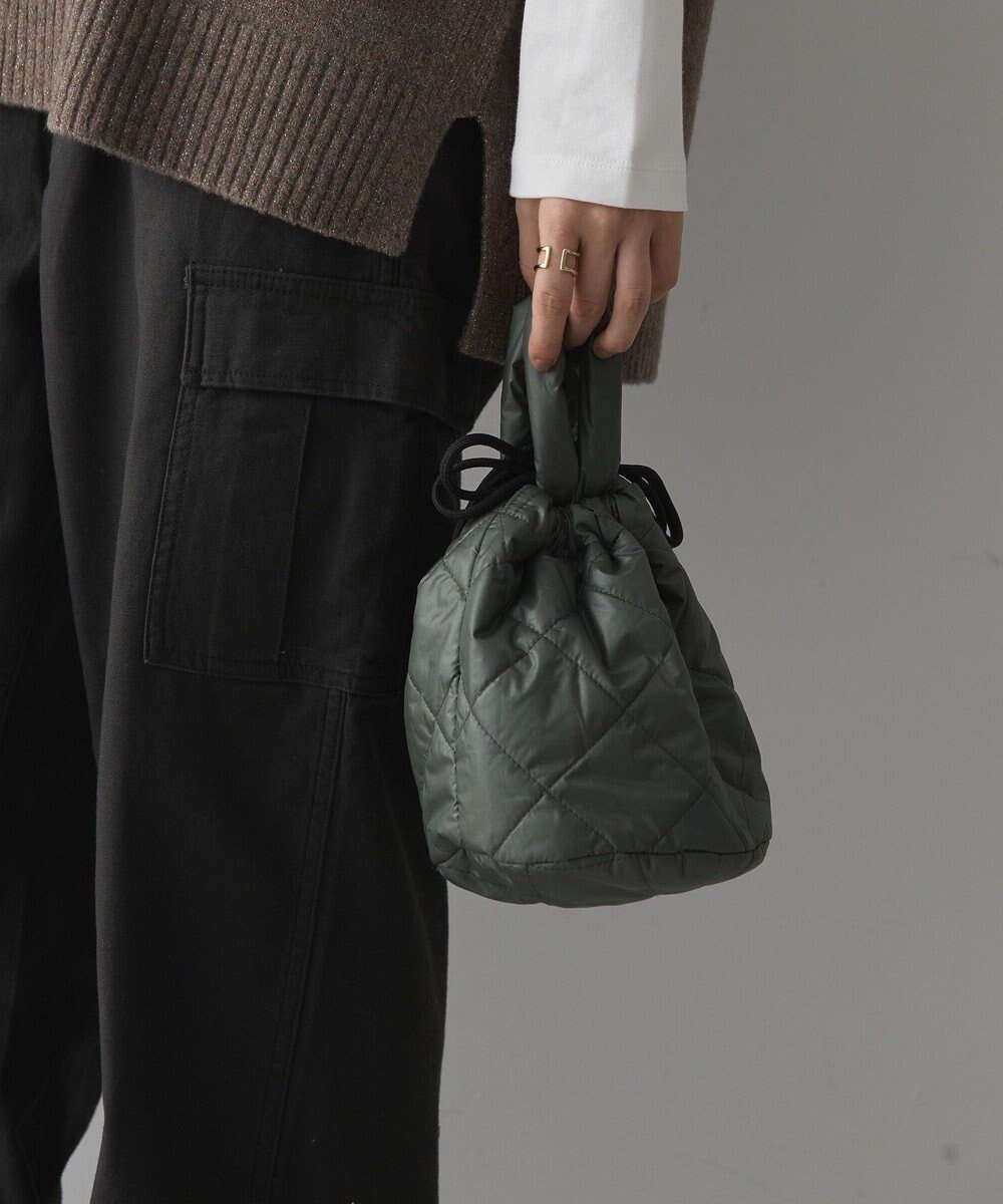 【アメリカンホリック/AMERICAN HOLIC】のキルティングミニBAG① インテリア・キッズ・メンズ・レディースファッション・服の通販 founy(ファニー) 　ファッション　Fashion　レディースファッション　Fashion for Women　おすすめ　Recommended / Our Picks　キルティング　Quilted, Quilting　シリコン　Silicone, Silicone Material　フォルム　Silhouette, Form　ベーシック　Basic, Essential　巾着　Drawstring Bag, Kinchaku　Olive|ID: prp329100004682200 ipo3291000000033815540