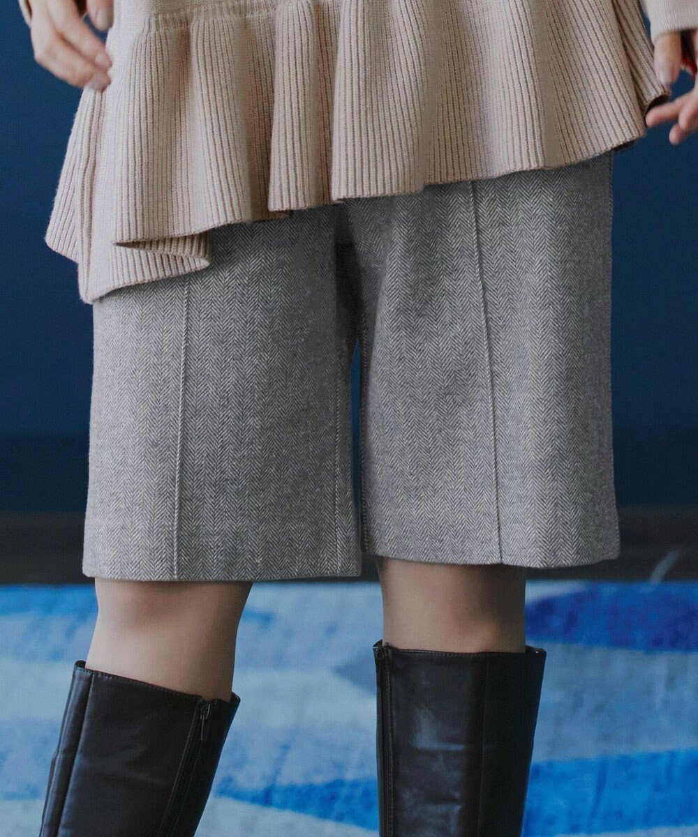 【ティアクラッセ/Tiaclasse】の【洗える】ウール調キュロットパンツ インテリア・キッズ・メンズ・レディースファッション・服の通販 founy(ファニー) 　ファッション　Fashion　レディースファッション　Fashion for Women　スカート　Skirts　アクセサリー　Fashion Accessories　ウォッシャブル　Machine Washable　春　Spring　洗える　Machine Washable　秋　Autumn　キュロット　Culottes, Wide Shorts　ギャザー　Gathered, Ruffled　シューズ　Shoes, Footwear　チュニック　Tunic, Long Top　ハーフ　Half, Half-Length　ポケット　Pocket, Pocket Detail　楽ちん　Easy Fit, Comfortable　冬　Winter / This Winter　A/W・秋冬　Autumn/Winter　再入荷　Restock / Back in Stock　エレガント 上品　Elegant　新作・新入荷　New Arrivals / New In　ビジネス 仕事 通勤　Business / Work / Commuting　グレー|ID: prp329100004682667 ipo3291000000033817748