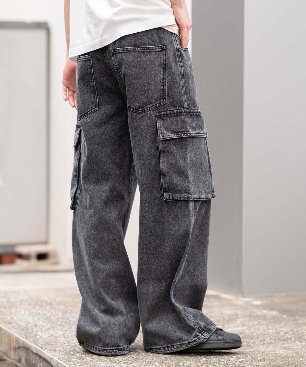 【ウィゴー/WEGO / MEN】のローライズバギーフレアデニムカーゴパンツ インテリア・キッズ・メンズ・レディースファッション・服の通販 founy(ファニー) 　ファッション　Fashion　メンズファッション　Fashion for Men　ボトムス　Bottoms　デニムパンツ・ジーンズ　Denim Pants　厚底　Platform Shoes　春　Spring　キャップ　Cap, Baseball Cap　ストライプ　Stripe, Striped Pattern　スニーカー　Sneakers, Trainers　スマホ　Smartphone, Mobile Device　デニム　Denim, Jeans Material　トレンド　Trend, Trending Now　ドローコード　Drawcord, Drawstring Cord　バランス　Balance, Style Balance　フロント　Front, Front Design　ワイド　Wide, Wide Fit　A/W・秋冬　Autumn/Winter　おすすめ　Recommended / Our Picks　夏　Summer　デニムブラックソノタ|ID: prp329100004683308 ipo3291000000034230047