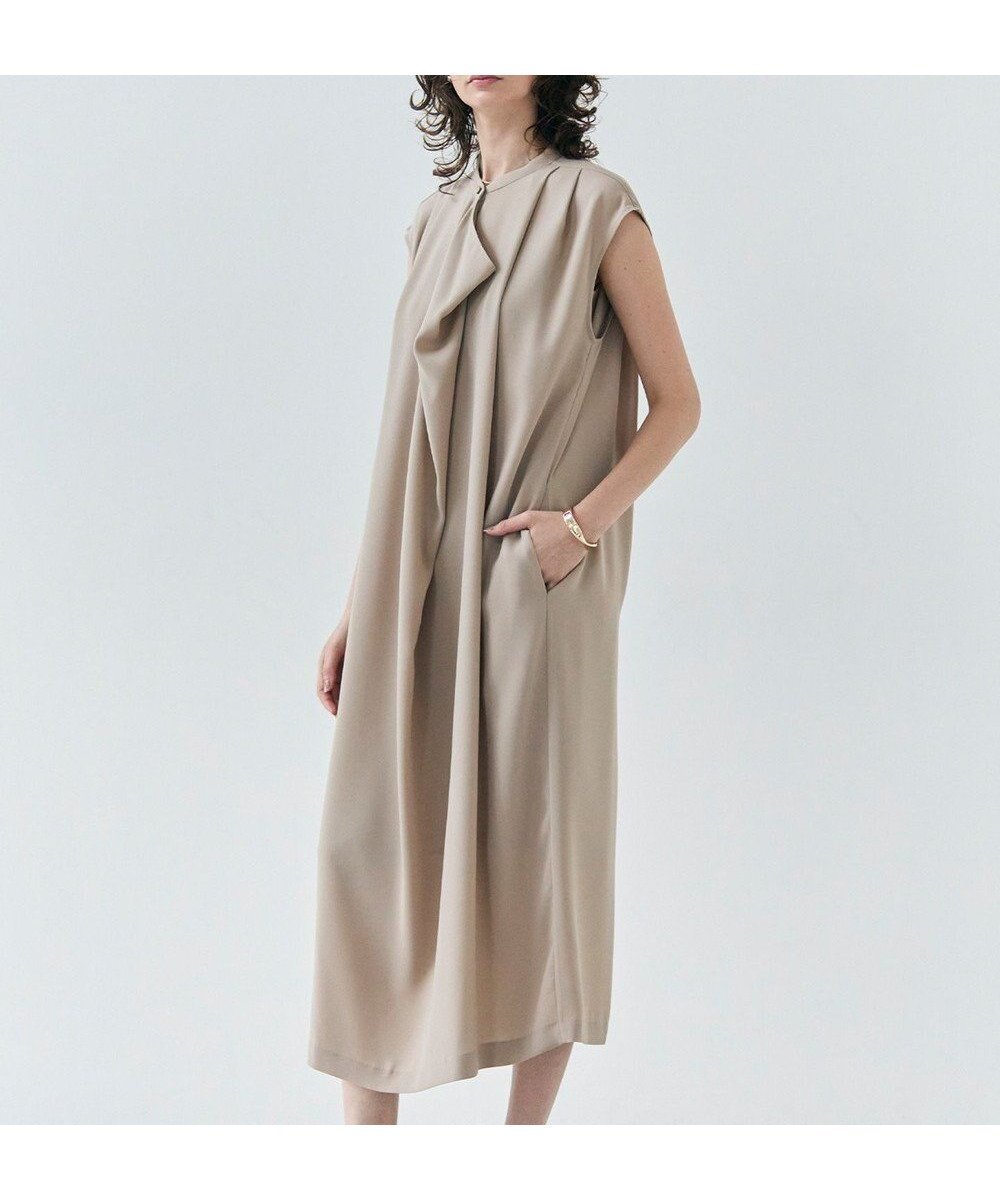 【ベイジ,/BEIGE,】の【洗える】FLEUR / フロントドレープノースリーブドレス インテリア・キッズ・メンズ・レディースファッション・服の通販 founy(ファニー)  ファッション Fashion レディースファッション Fashion for Women ワンピース Dresses フォーマル・パーティードレス・結婚式用ドレス Elegant & Casual Dresses 春 Spring 洗える Machine Washable カーディガン Cardigan, Knitwear サテン Satin, Glossy Fabric ジャケット Jacket, Outerwear とろみ Fluid, Flowy Fabric ドレープ Drape, Draping Fabric 定番 Standard, Basic Item ノースリーブ Sleeveless, No-Sleeve 人気 Popular, Best Seller フロント Front, Front Design ロング Long, Long-Length S/S・春夏 SS, Spring/Summer, Warm Season 夏 Summer エレガント 上品 Elegant Beige|ID: prp329100004683345 ipo3291000000034310101