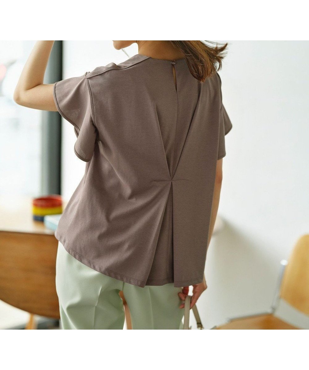 【組曲/KUMIKYOKU】の【UVケア・接触冷感】GIZAプレーティング天竺フリルスリーブ Tシャツ インテリア・キッズ・メンズ・レディースファッション・服の通販 founy(ファニー) 　ファッション　Fashion　レディースファッション　Fashion for Women　トップス・カットソー　Cut & Sew Tops　シャツ・ブラウス・オフィスカジュアル　Elegant Blouses & Button-Ups　ロングTシャツ・Tシャツ　Longline T-Shirts & Tees　カットソー・ベーシックTシャツ　Cut-and-Sewn Tops / Stretch Tees & Basics　春　Spring　カットソー　Cut and Sewn Top　吸水　Absorbent, Quick-Dry　シンプル　Simple, Minimal　スリーブ　Sleeve, Long Sleeve / Short Sleeve　トリミング　Trimming, Decorative Edge　フェミニン　Feminine, Girly　フリル　Frill, Ruffle　S/S・春夏　SS, Spring/Summer, Warm Season　夏　Summer　エレガント 上品　Elegant　モカブラウン系|ID: prp329100004683374 ipo3291000000033822574