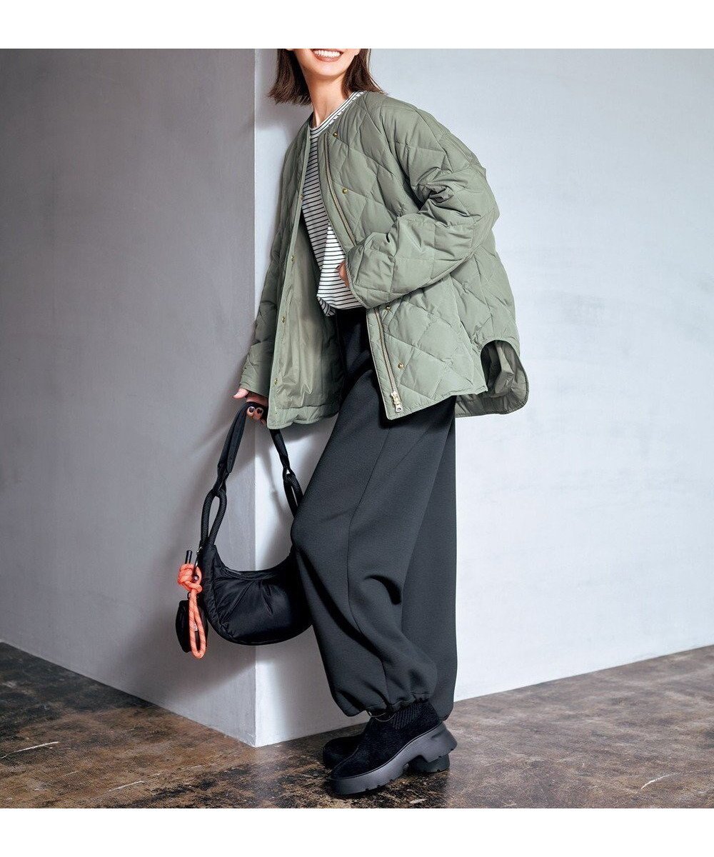 【アンフィーロ 自由区/UNFILO】のBEAUTY FORM JERSEY イージーパンツ インテリア・キッズ・メンズ・レディースファッション・服の通販 founy(ファニー) 　ファッション　Fashion　レディースファッション　Fashion for Women　パンツ　Pants & Trousers　軽量　Lightweight, Ultra Light　ストレッチ　Stretch, Stretchy Fabric　ストレート　Straight, Straight Cut　フォルム　Silhouette, Form　フラット　Flat, Flat Shoes　リラックス　Relax, Relaxed Fit　ワイド　Wide, Wide Fit　A/W・秋冬　Autumn/Winter　チャコール|ID: prp329100004683420 ipo3291000000034452426