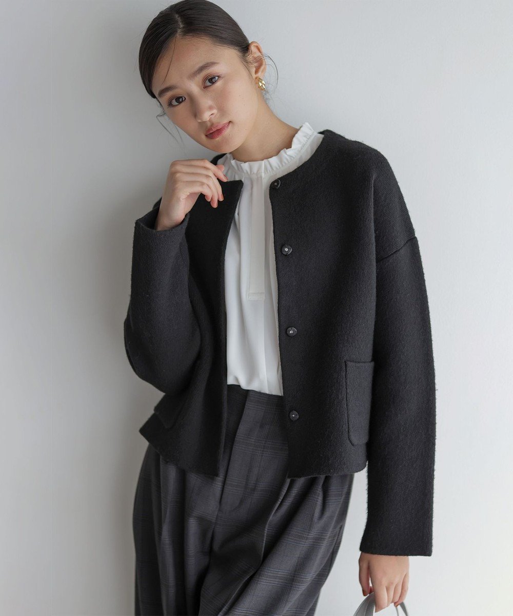 【組曲/KUMIKYOKU】のプレーティングニットアウター ジャケット インテリア・キッズ・メンズ・レディースファッション・服の通販 founy(ファニー) 　ファッション　Fashion　レディースファッション　Fashion for Women　アウター　Coat / Outerwear Collection　レディースジャケット・軽アウター　Jackets　ノーカラージャケット / シンプル上品コーデ　Collarless Jackets　秋　Autumn　クロップド　Cropped, Short Length　コンパクト　Compact, Small Size　軽量　Lightweight, Ultra Light　ジャケット　Jacket, Outerwear　ストレッチ　Stretch, Stretchy Fabric　ストレート　Straight, Straight Cut　ダブル　Double, Double-Breasted　パープル　Purple, Violet　ポケット　Pocket, Pocket Detail　防寒　Cold Protection, Winter-Ready　A/W・秋冬　Autumn/Winter　ブラック系|ID: prp329100004686482 ipo3291000000035698821