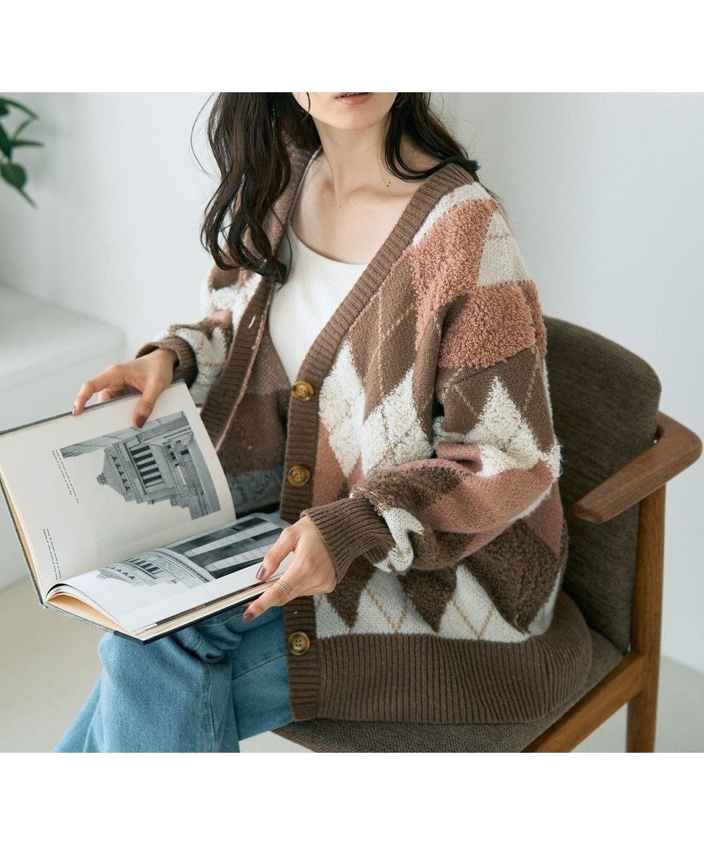 【アースミュージックアンドエコロジー/earth music&ecology】のループ編みアーガイルカーディガン インテリア・キッズ・メンズ・レディースファッション・服の通販 founy(ファニー) ファッション Fashion レディースファッション Fashion for Women トップス・カットソー Cut & Sew Tops カーディガン・羽織り Layered Style Cardigans おすすめ Recommended / Our Picks カーディガン Cardigan, Knitwear フェミニン Feminine, Girly ポケット Pocket, Pocket Detail ループ Loop, Loop Knit A/W・秋冬 Autumn/Winter Mocha|ID: prp329100004686490 ipo3291000000033842082