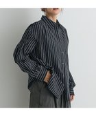 【クラフトスタンダードブティック/CRAFT STANDARD BOUTIQUE】のバックデザインレギュラーカラーシャツ 人気、トレンドファッション・服の通販 founy(ファニー) ファッション Fashion レディースファッション Fashion for Women トップス・カットソー Cut & Sew Tops シャツ・ブラウス・オフィスカジュアル Elegant Blouses & Button-Ups 春 Spring 秋 Autumn ギャザー Gathered, Ruffled シャーリング Shirring, Ruched シンプル Simple, Minimal スラックス Slacks, Dress Pants ダウン Down, Puffer デニム Denim, Jeans Material フォルム Silhouette, Form ベーシック Basic, Essential ボトム Bottoms, Lower Wear ポケット Pocket, Pocket Detail レギュラー Regular, Standard Fit ロング Long, Long-Length A/W・秋冬 Autumn/Winter ビジネス 仕事 通勤 Business / Work / Commuting thumbnail Stripe Navy|ID: prp329100004686498 ipo3291000000033842112
