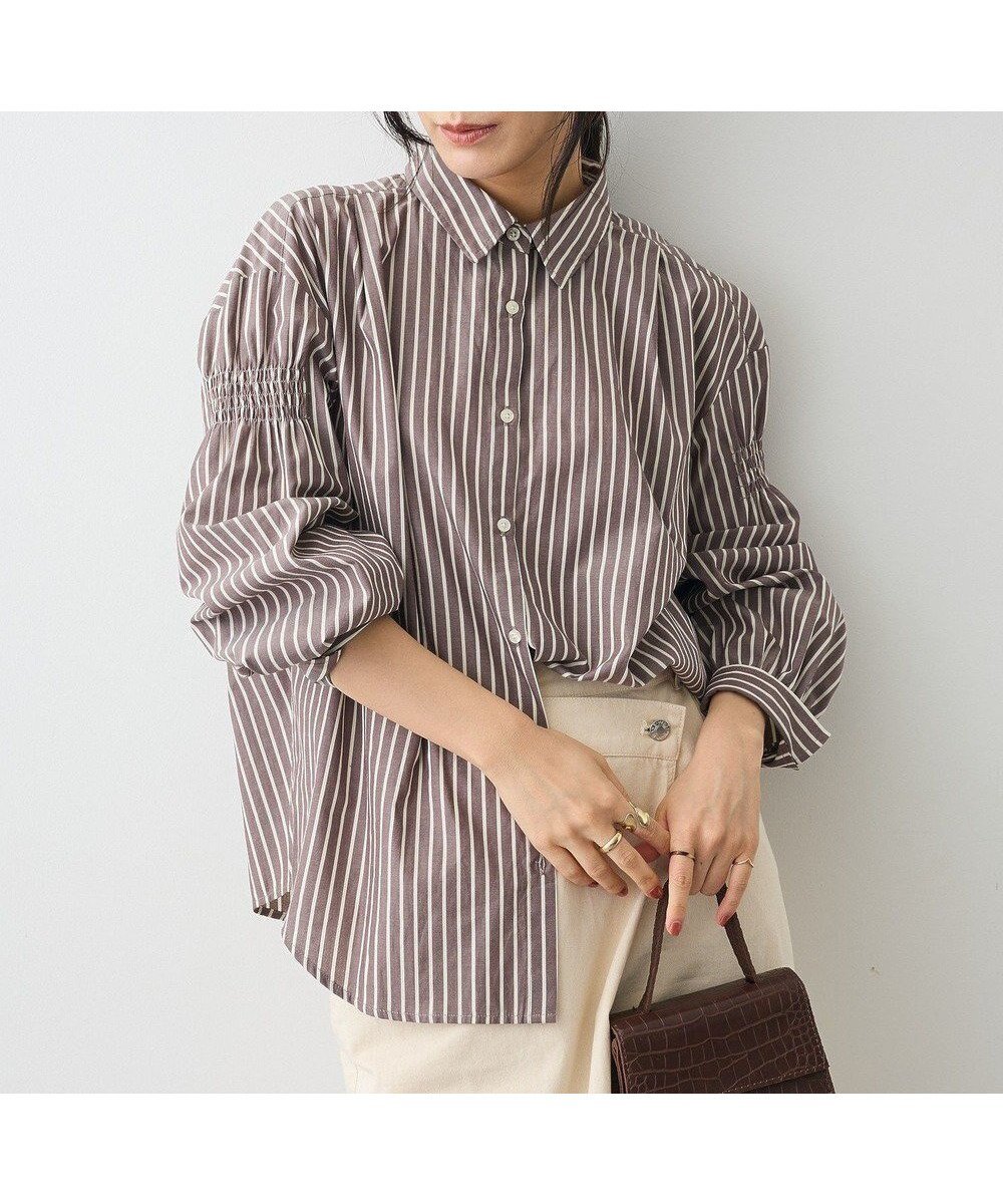 【クラフトスタンダードブティック/CRAFT STANDARD BOUTIQUE】のバックデザインレギュラーカラーシャツ インテリア・キッズ・メンズ・レディースファッション・服の通販 founy(ファニー) ファッション Fashion レディースファッション Fashion for Women トップス・カットソー Cut & Sew Tops シャツ・ブラウス・オフィスカジュアル Elegant Blouses & Button-Ups 春 Spring 秋 Autumn ギャザー Gathered, Ruffled シャーリング Shirring, Ruched シンプル Simple, Minimal スラックス Slacks, Dress Pants ダウン Down, Puffer デニム Denim, Jeans Material フォルム Silhouette, Form ベーシック Basic, Essential ボトム Bottoms, Lower Wear ポケット Pocket, Pocket Detail レギュラー Regular, Standard Fit ロング Long, Long-Length A/W・秋冬 Autumn/Winter ビジネス 仕事 通勤 Business / Work / Commuting Stripe Brown|ID: prp329100004686498 ipo3291000000033842115