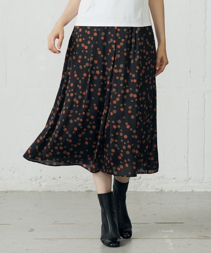 【自由区/JIYU-KU】のマルチポルカドットプリント スカート インテリア・キッズ・メンズ・レディースファッション・服の通販 founy(ファニー) https://founy.com/ ファッション Fashion レディースファッション Fashion for Women スカート Skirts サテン Satin, Glossy Fabric ドット Polka Dot, Dot Pattern フロント Front, Front Design プリント Print, Printed Pattern ボックス Boxy, Box Shape A/W・秋冬 Autumn/Winter |ID: prp329100004686534 ipo3291000000035515959