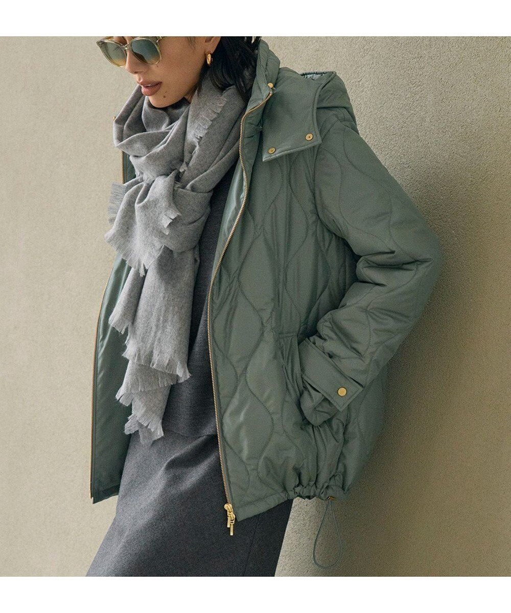 【23区/NIJYUSANKU】の中綿パディング フード2WAY アウター インテリア・キッズ・メンズ・レディースファッション・服の通販 founy(ファニー) 　ファッション　Fashion　レディースファッション　Fashion for Women　アウター　Coat / Outerwear Collection　コート・ロングコート・ピーコート　Long Coats, Peacoats & More　レディースジャケット・軽アウター　Jackets　コンパクト　Compact, Small Size　ジャケット　Jacket, Outerwear　タフタ　Taffeta, Structured Fabric　ダウン　Down, Puffer　フロント　Front, Front Design　ボトム　Bottoms, Lower Wear　A/W・秋冬　Autumn/Winter　冬　Winter / This Winter　エレガント 上品　Elegant　2025年　2025　2025-2026秋冬・A/W　Autumn/Winter 2025–26 AW25–26　セージ系|ID: prp329100004686584 ipo3291000000035541389