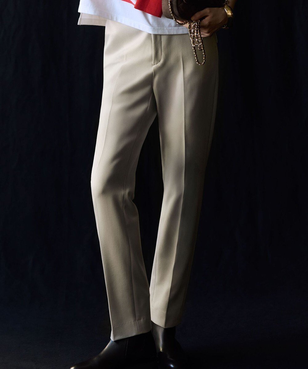 【23区/NIJYUSANKU】の【VERY掲載/撥水加工/洗える】TRストレッチギャバ テーパード パンツ インテリア・キッズ・メンズ・レディースファッション・服の通販 founy(ファニー) 　雑誌掲載アイテム　Magazine Picks & Fashion Features　ファッション雑誌　Fashion Magazines　ヴェリィ　VERY　ファッション　Fashion　レディースファッション　Fashion for Women　パンツ　Pants & Trousers　洗える　Machine Washable　秋　Autumn　12月号　December Issue　シンプル　Simple, Minimal　ストレッチ　Stretch, Stretchy Fabric　雑誌　Magazine, Fashion Magazine　テーパード　Tapered, Tapered Pants　デスク　Desk, Work Desk　定番　Standard, Basic Item　ベーシック　Basic, Essential　ボトム　Bottoms, Lower Wear　ローズ　Rose, Rose Motif　ワイド　Wide, Wide Fit　ワーク　Workwear, Utility Style　A/W・秋冬　Autumn/Winter　S/S・春夏　SS, Spring/Summer, Warm Season　夏　Summer　ビジネス 仕事 通勤　Business / Work / Commuting　2025年　2025　2025-2026秋冬・A/W　Autumn/Winter 2025–26 AW25–26　アイボリー系|ID: prp329100004686594 ipo3291000000034527034