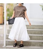 【エニー/ANY】の【大好評につき新色追加!/洗濯機可/ウエストゴム/撥水】シャンブレーライクフレアスカート オフ|ID: prp329100004686775 ipo3291000000033843371