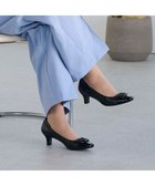 【リズ ラフィーネ/Riz raffinee】のRiz raffinee バックルモチーフコンビパンプス ブラック|ID: prp329100004686785 ipo3291000000034189141