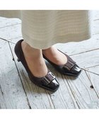 【リズ ラフィーネ/Riz raffinee】のRiz raffinee バックルモチーフコンビパンプス ダークブラウン|ID: prp329100004686785 ipo3291000000034319673